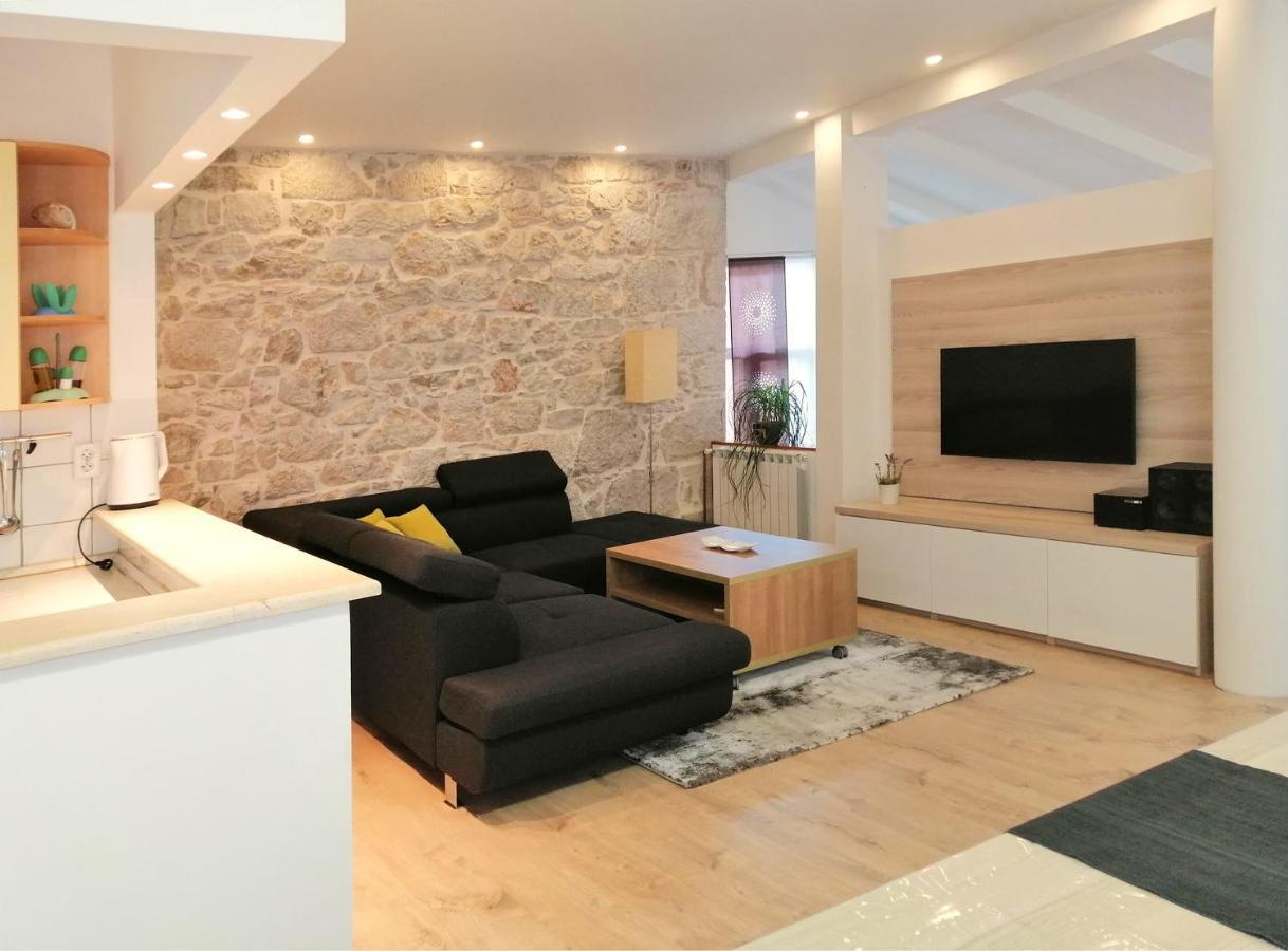 Apartment Julija Vodice Bagian luar foto